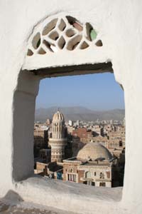 Udsigt gennem åbning i Sana'a